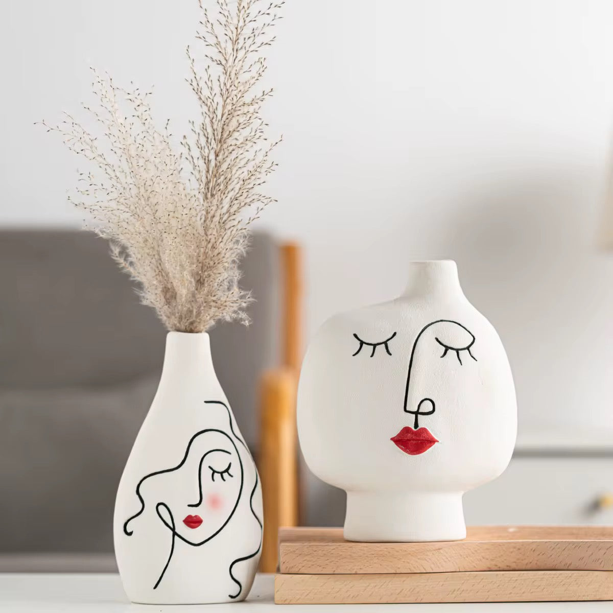 Vase en céramique en forme de visage